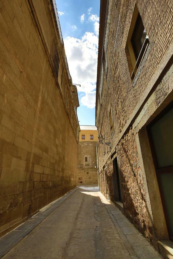 La Casa Del Liron By Toledo Ap Appartement Buitenkant foto